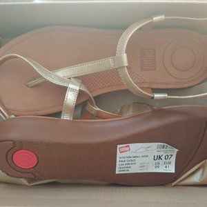 FitFlops Gold sandals NIB